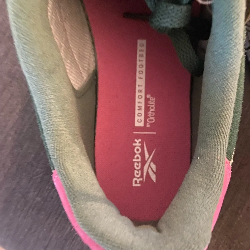 Reebok Women’s Green Sneakers - Picture 7 of 7